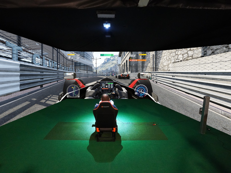 GolfPlex-Indoor-Sports-Simulator-F1-web
